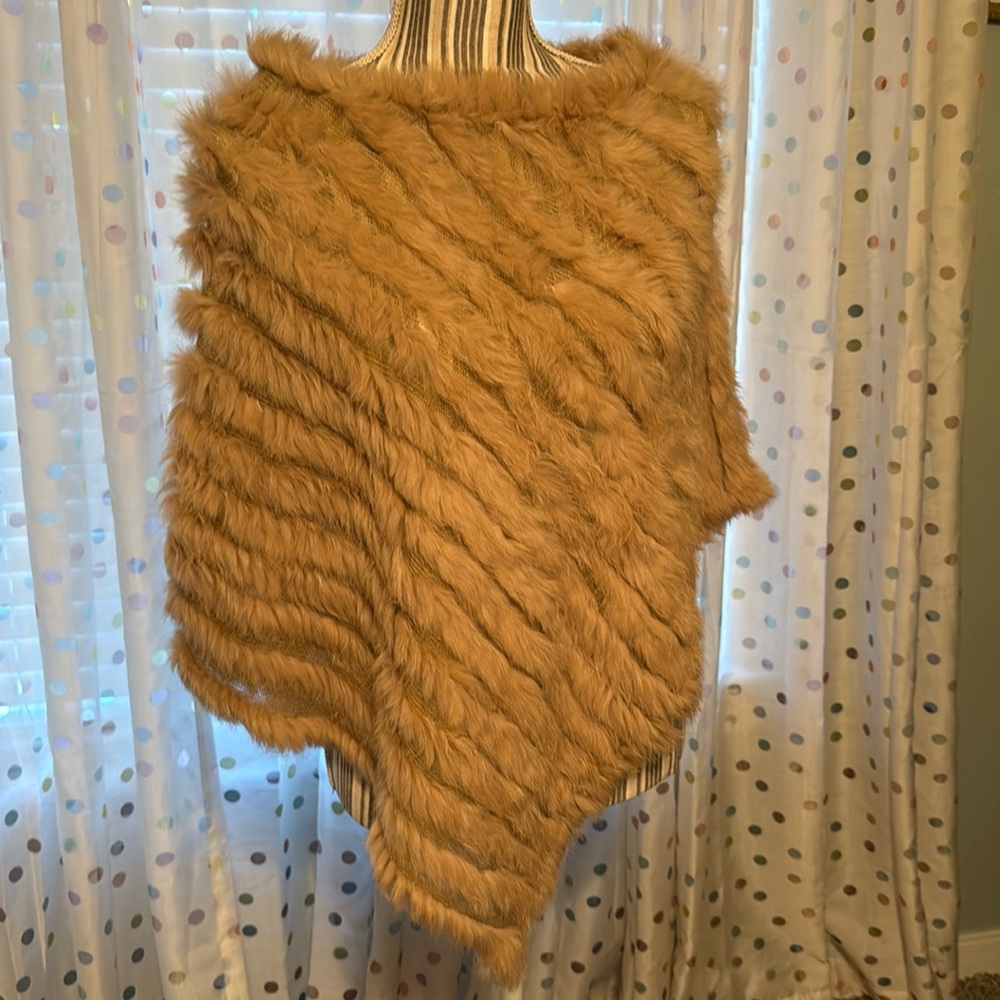Cejon knitted rabbit fur poncho